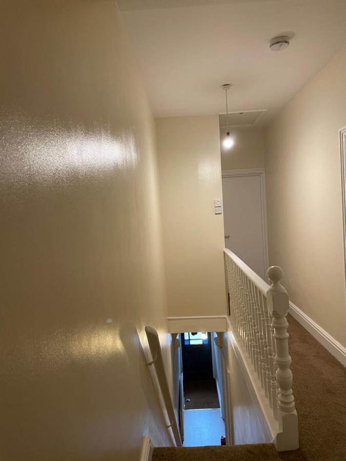 Rooms In A Victorian Comfortable 4-Bedroom House In Milton Keynes Rooms Not En-Suites Wolverton  Exteriér fotografie